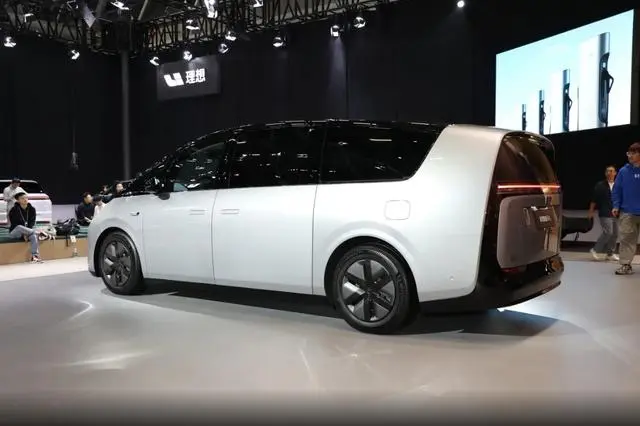 New car launch-Lixiang MEGA electric MPV - News - 4